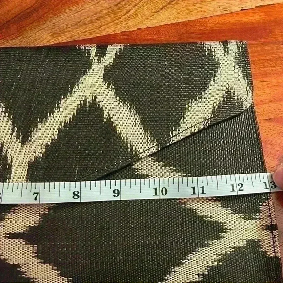 Vintage Straw Envelope Purse by Four Truffles - Picture 5 of 5